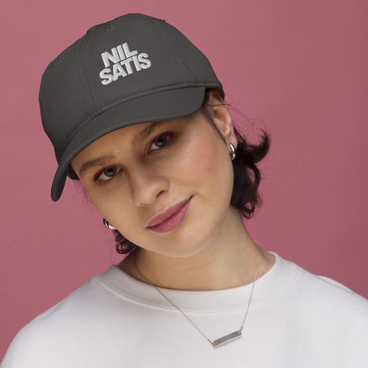 Everton 'Nil Satis' cap